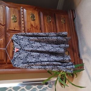 🌻Women's Joe Fresh Snakeskin Print Blouse